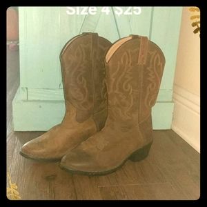 Kid's cowboy boots